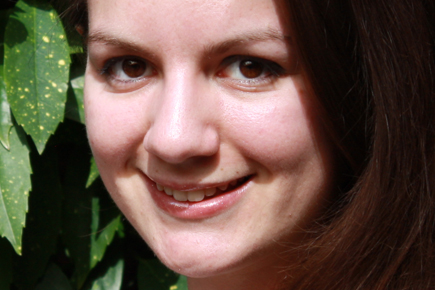 RCM Singer triumphs in France
